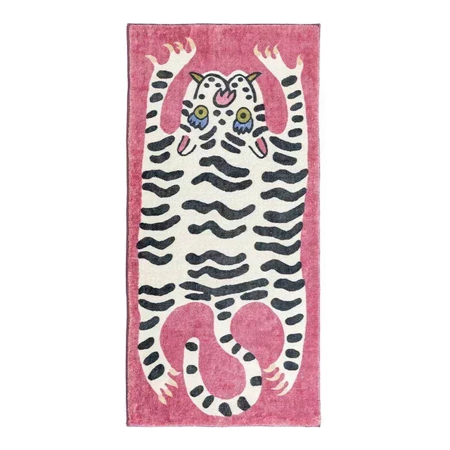 Navak Carpet Exclusive Picks Cartoon Leopard Carpet For Cooling And Warmth, Home Decoration, Bedroom Plush Floor Mat, Living Room Rest Area Floor Mat