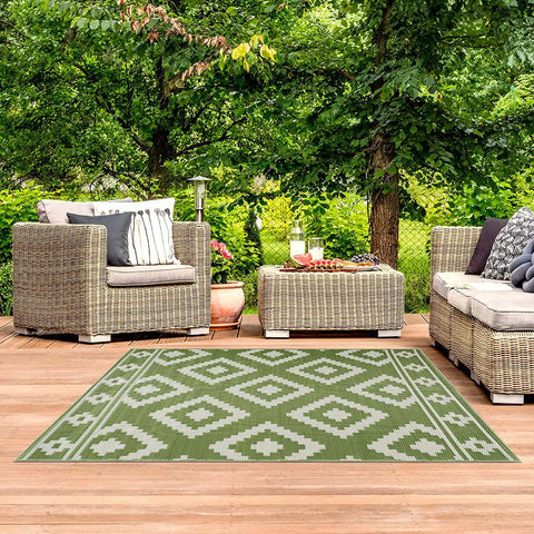 Navak Carpet Exclusive Picks Summer Outdoor Camping Picnic Blanket RV Picnic Beach, Swimming Pool, Balcony Grey Checkered Carpet Home Decoration