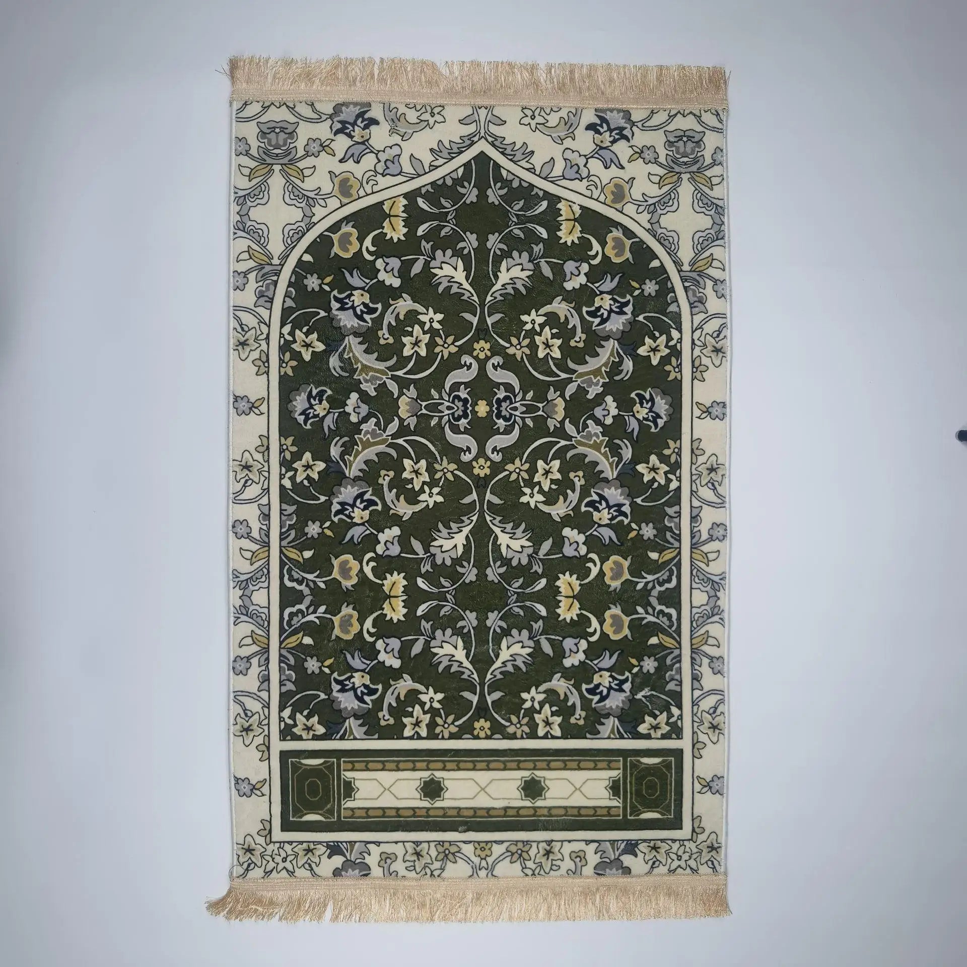 Navak Carpet Ramadan Embossing Floor Carpets Portable Soft Worship Kneel Travel Prayer Rug Non-slip Prayer Mat Flannel Carpet for Muslim