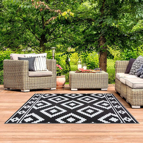 Navak Carpet Exclusive Picks Summer Outdoor Camping Picnic Blanket RV Picnic Beach, Swimming Pool, Balcony Grey Checkered Carpet Home Decoration